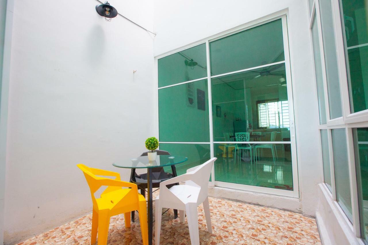 The Only Sea View In Town Villa กัวห์ ภายนอก รูปภาพ